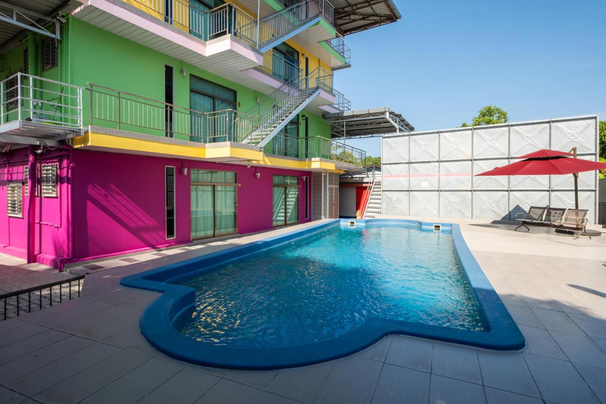 Bahagia Villa Kuah Exterior photo